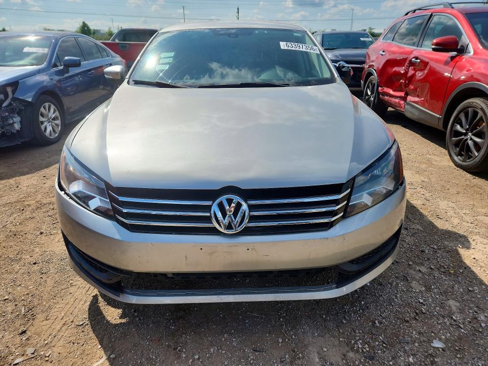 Photo 5 from auction – 2014 VOLKSWAGEN PASSAT with VIN 1VWAS7A35EC074226