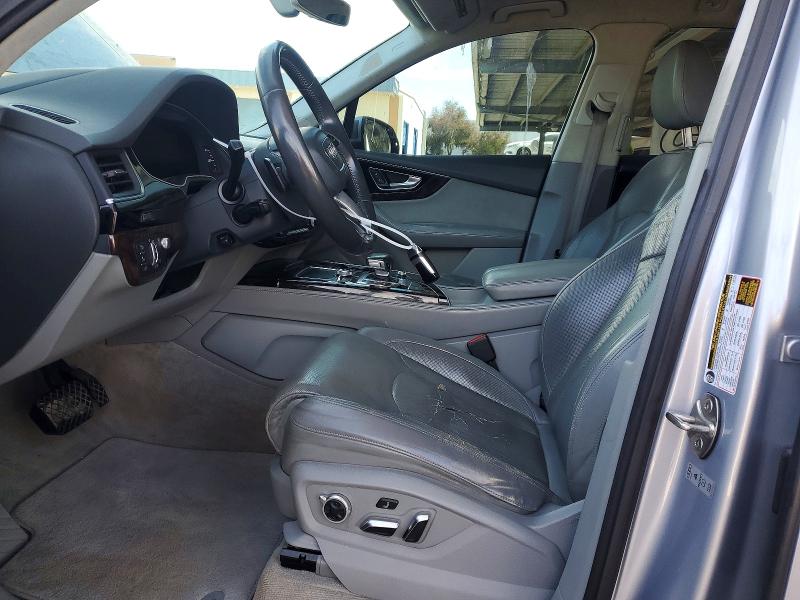 Photo 7 from auction – 2017 AUDI Q7 with VIN WA1VAAF73HD008489