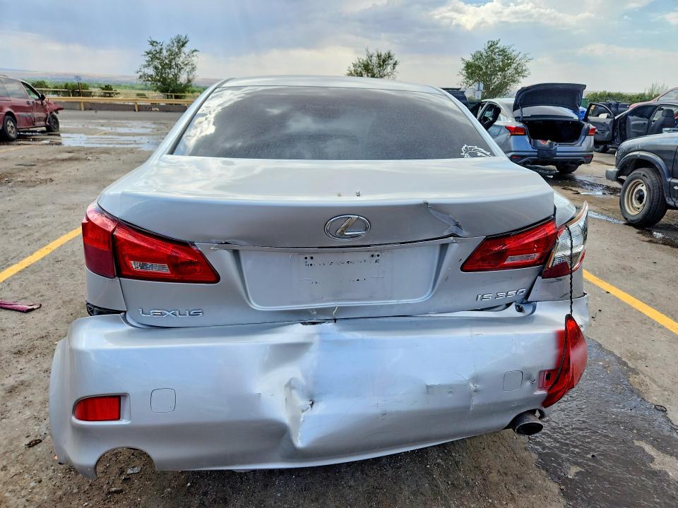 Photo 6 from auction – 2006 LEXUS IS with VIN JTHBE262865003642