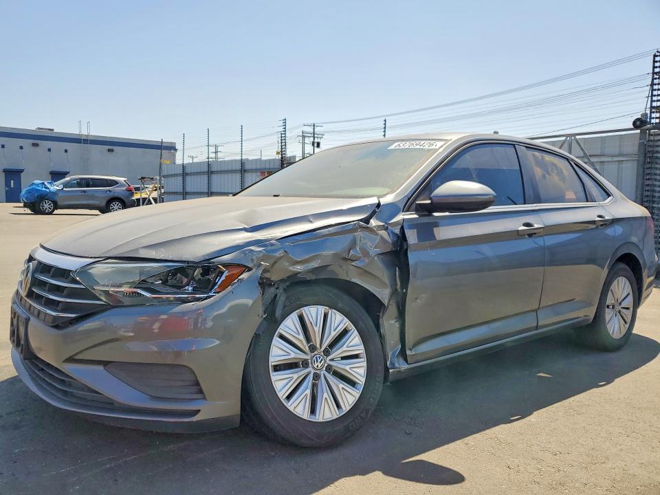VOLKSWAGEN JETTA 2019 with VIN 3VWC57BU3KM063114 - Photo from auction