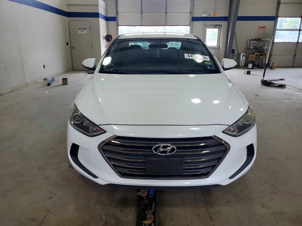 Photo 5 from auction – 2017 HYUNDAI ELANTRA with VIN 5NPD84LF2HH044906