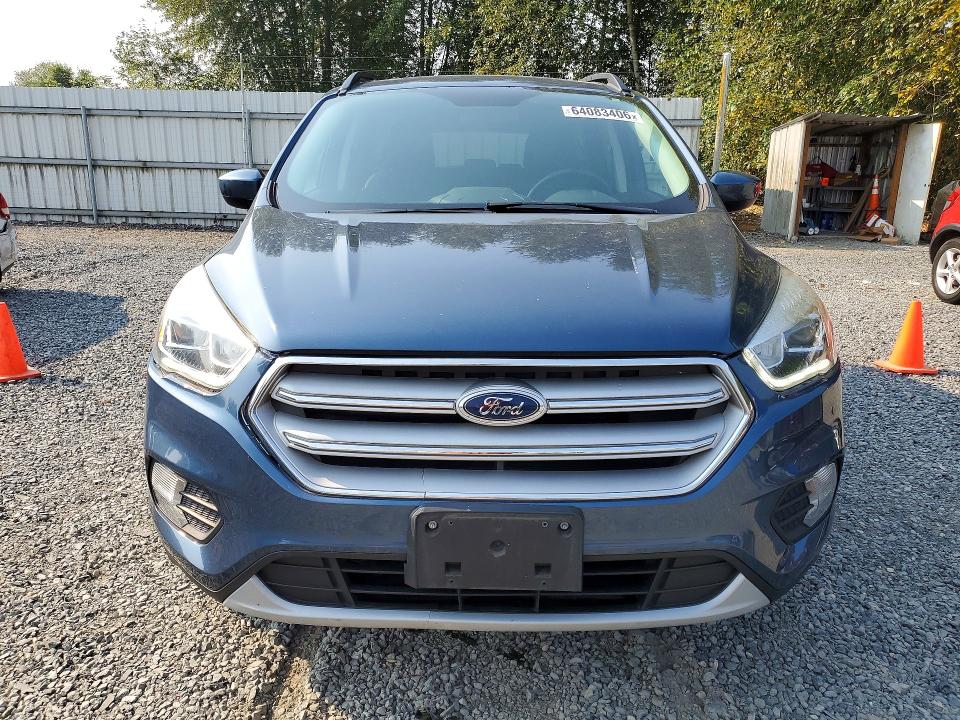 Photo 5 from auction – 2018 FORD ESCAPE with VIN 1FMCU9HD1JUB44885