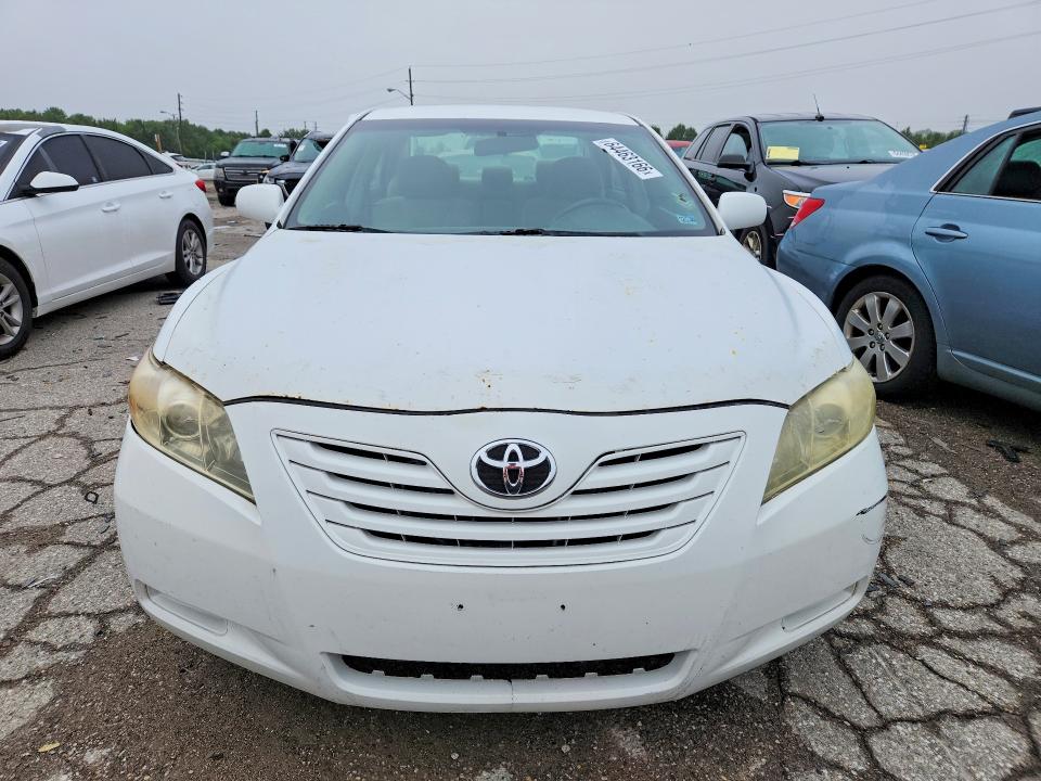 Photo 5 from auction – 2007 TOYOTA CAMRY with VIN 4T1BE46K47U556921