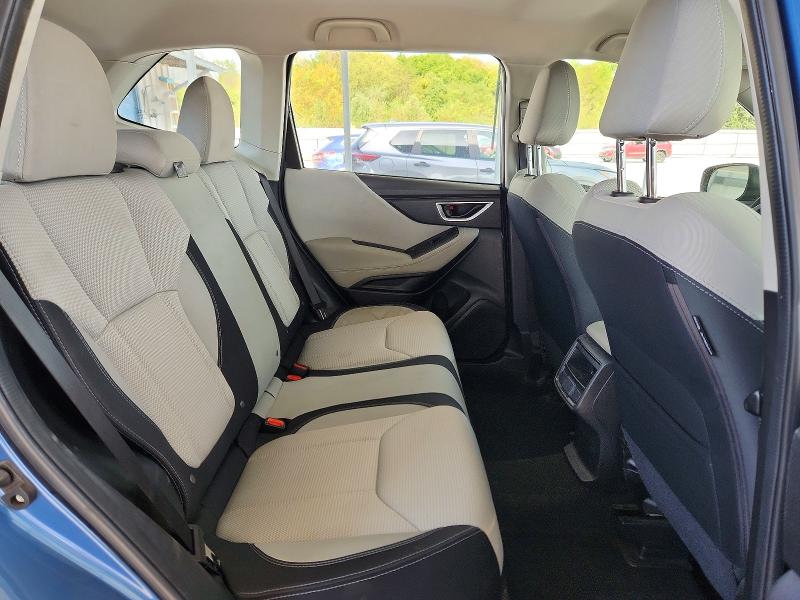 Photo 11 from auction – 2023 SUBARU FORESTER with VIN JF2SKAAC5PH423610