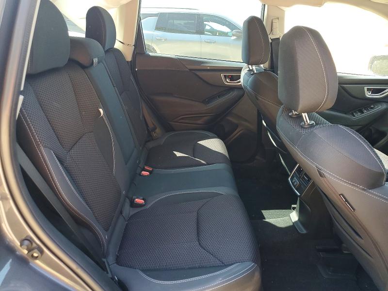 Photo 11 from auction – 2021 SUBARU FORESTER with VIN JF2SKAJC0MH570008