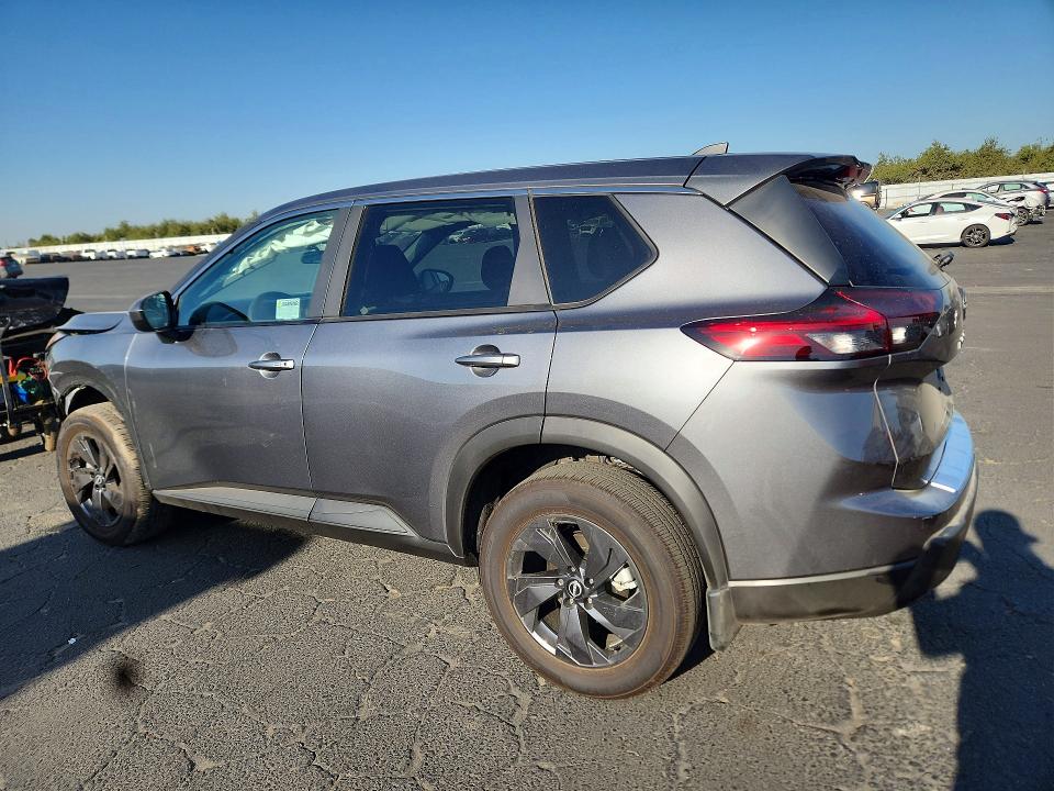 Снимка 2 от търг – 2026 NISSAN ROGUE с VIN 5N1BT3BA5TC792894