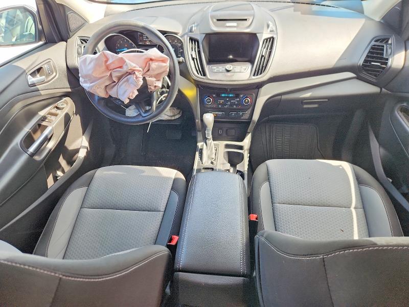 Photo 8 from auction – 2017 FORD ESCAPE with VIN 1FMCU9GD1HUC83992