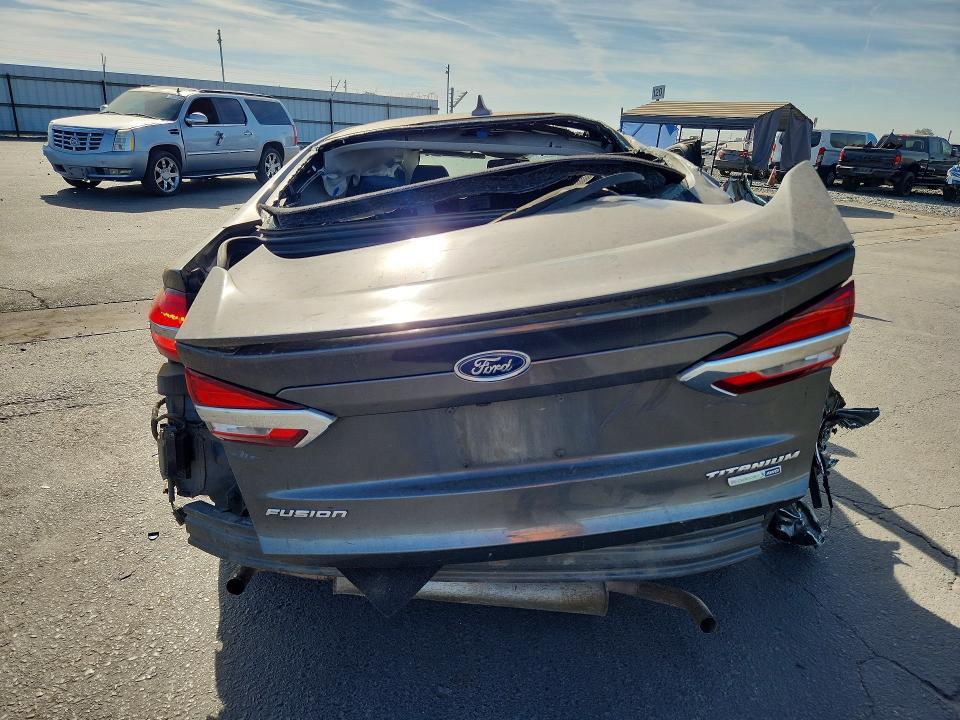 Photo 6 from auction – 2019 FORD FUSION with VIN 3FA6P0D96KR205152