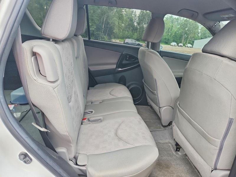 Photo 11 from auction – 2012 TOYOTA RAV4 with VIN 2T3ZF4DV9CW126585