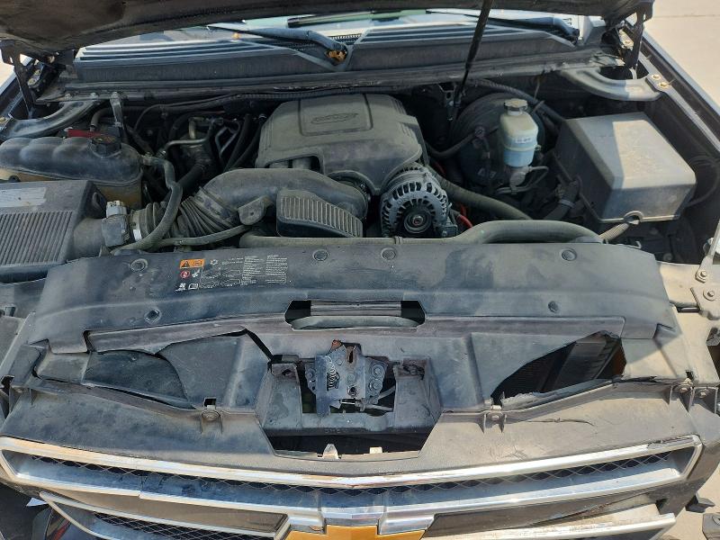 Photo 12 from auction – 2014 CHEVROLET SUBURBAN with VIN 1GNSCHE02ER212321