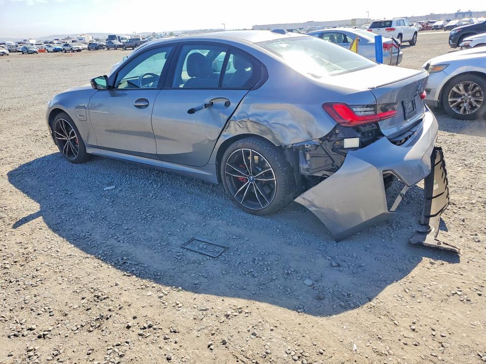 Photo 2 from auction – 2023 BMW 330E with VIN 3MW39FF02P8D01704