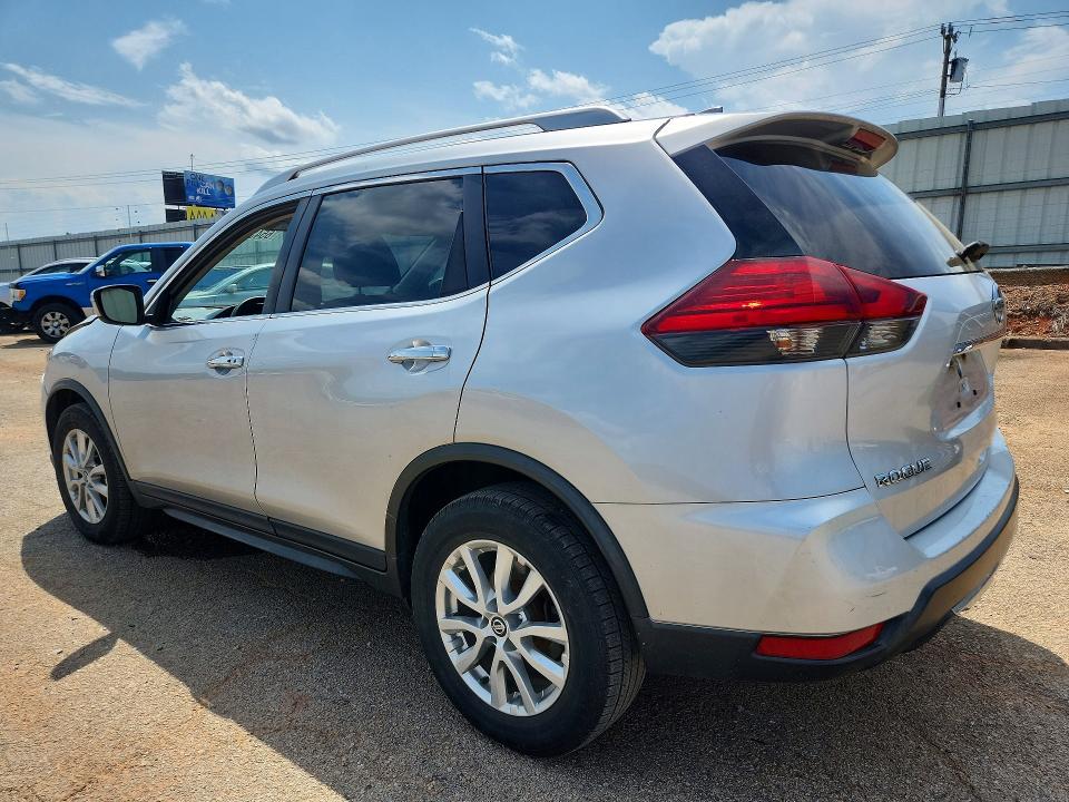 Photo 2 from auction – 2017 NISSAN ROGUE with VIN KNMAT2MV7HP507199