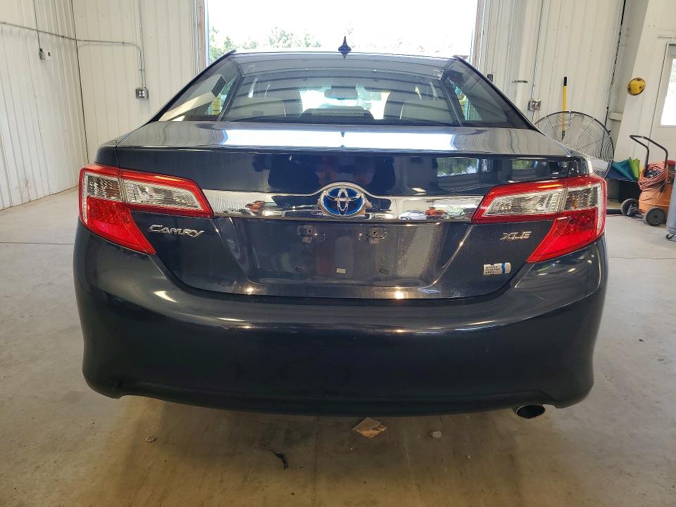 Photo 6 from auction – 2014 TOYOTA CAMRY HYBRID with VIN 4T1BD1FK0EU097465
