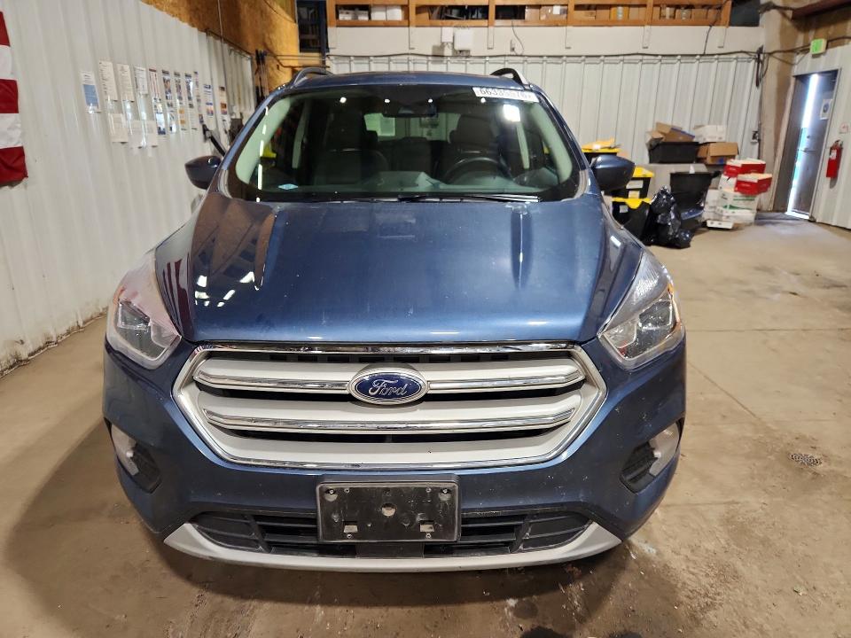 Photo 5 from auction – 2018 FORD ESCAPE with VIN 1FMCU9HD3JUC10417