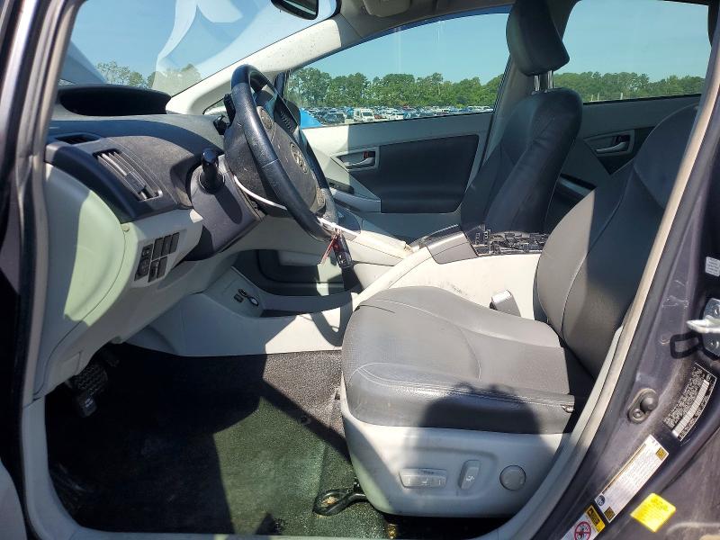 Photo 7 from auction – 2013 TOYOTA PRIUS with VIN JTDKN3DU1D1685991