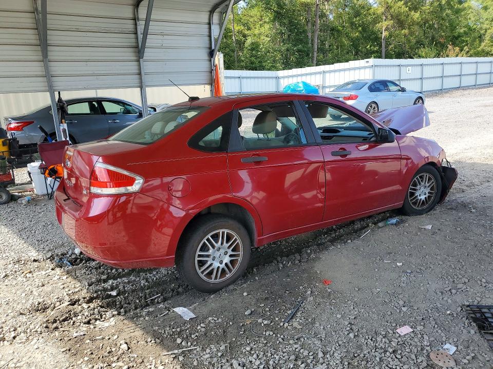 Photo 3 from auction – 2011 FORD FOCUS with VIN 1FAHP3FN4BW141226