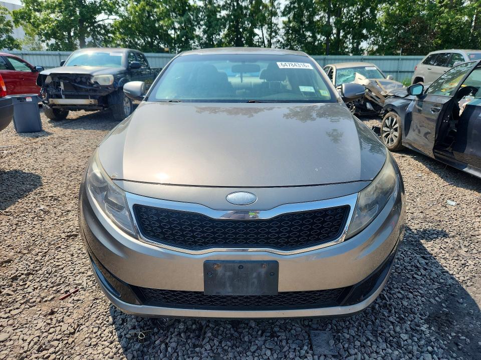 Foto 5 de la subasta – 2013 KIA OPTIMA con VIN 5XXGM4A76DG228515