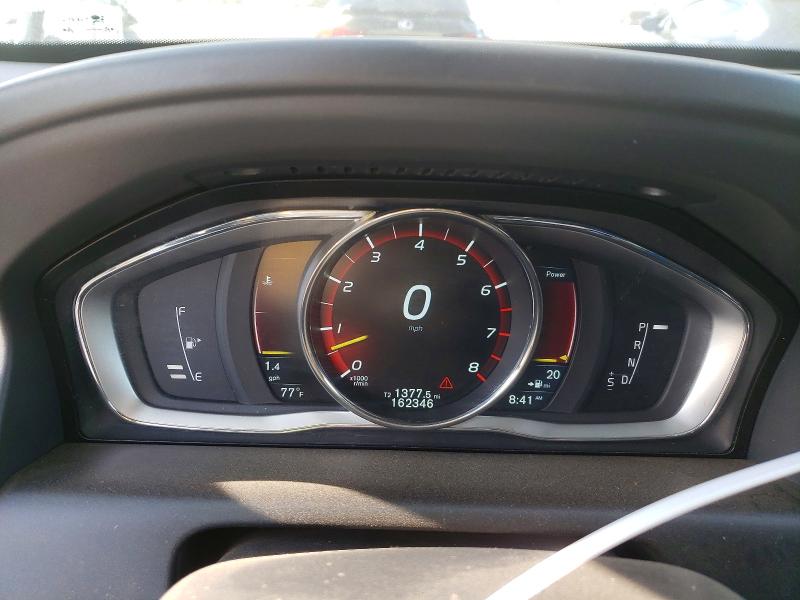 Photo 9 from auction – 2016 VOLVO XC60 with VIN YV4612RK5G2785358