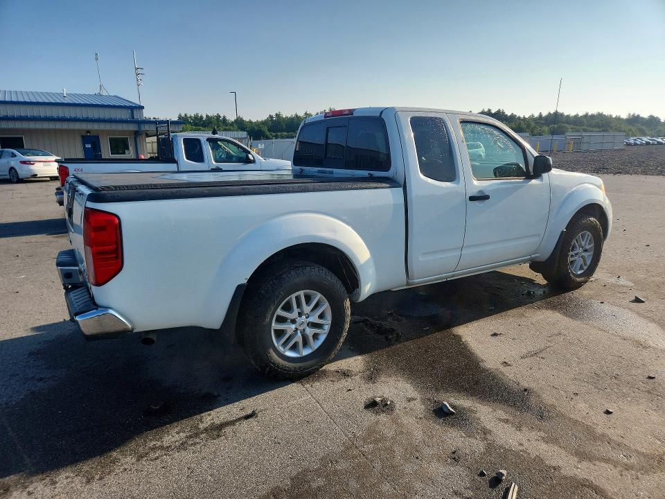 Photo 3 from auction – 2017 NISSAN FRONTIER with VIN 1N6DD0CW6HN756031