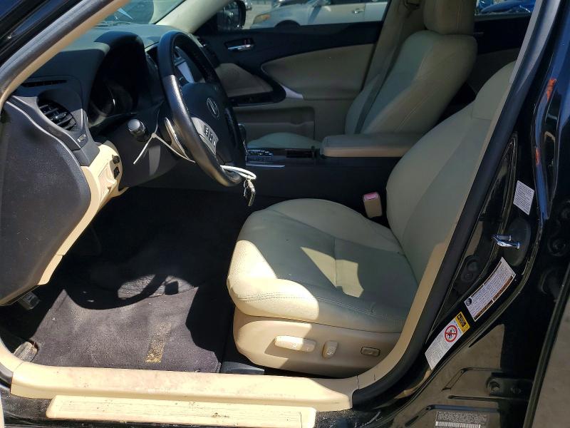 Photo 7 from auction – 2008 LEXUS IS with VIN JTHCK262085025988