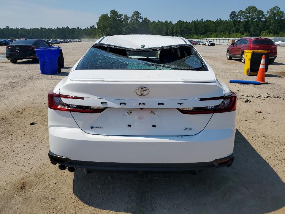 Photo 6 from auction – 2026 TOYOTA CAMRY with VIN 4T1DAACK9TU240898