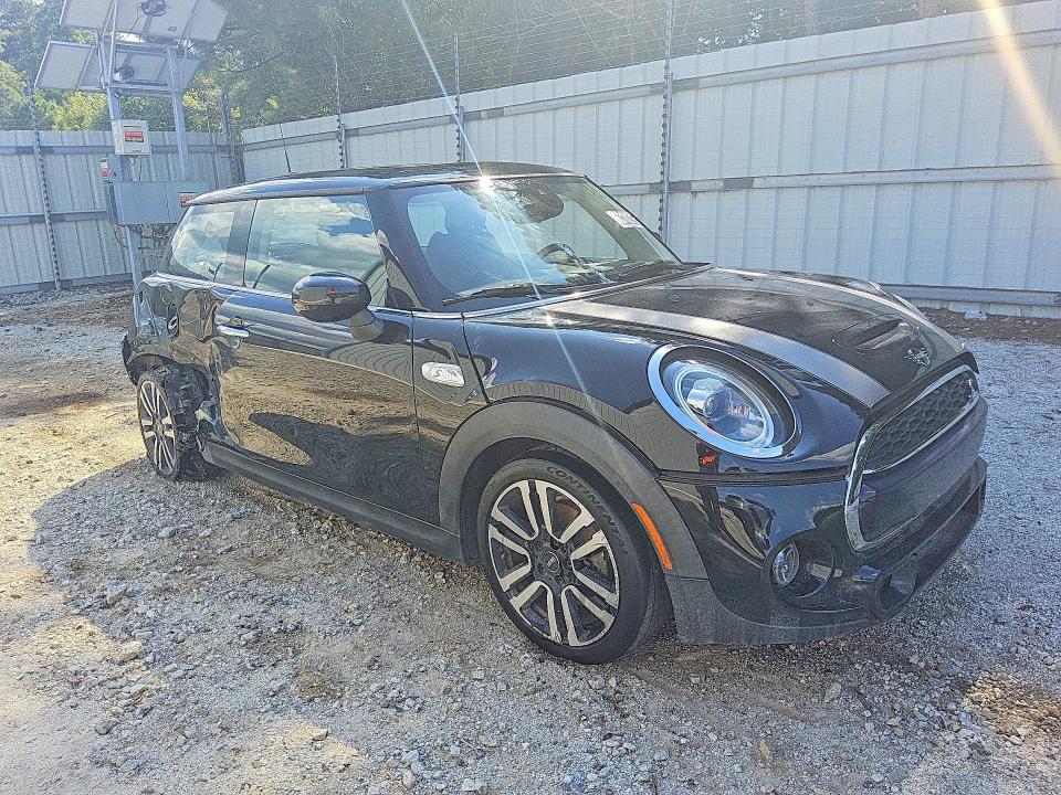 Photo 4 from auction – 2021 MINI COOPER with VIN WMWXR5C02M2N05607