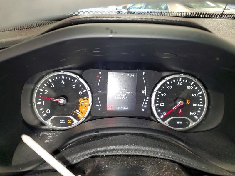 Photo 9 from auction – 2017 JEEP RENEGADE with VIN ZACCJBAB8HPG18808