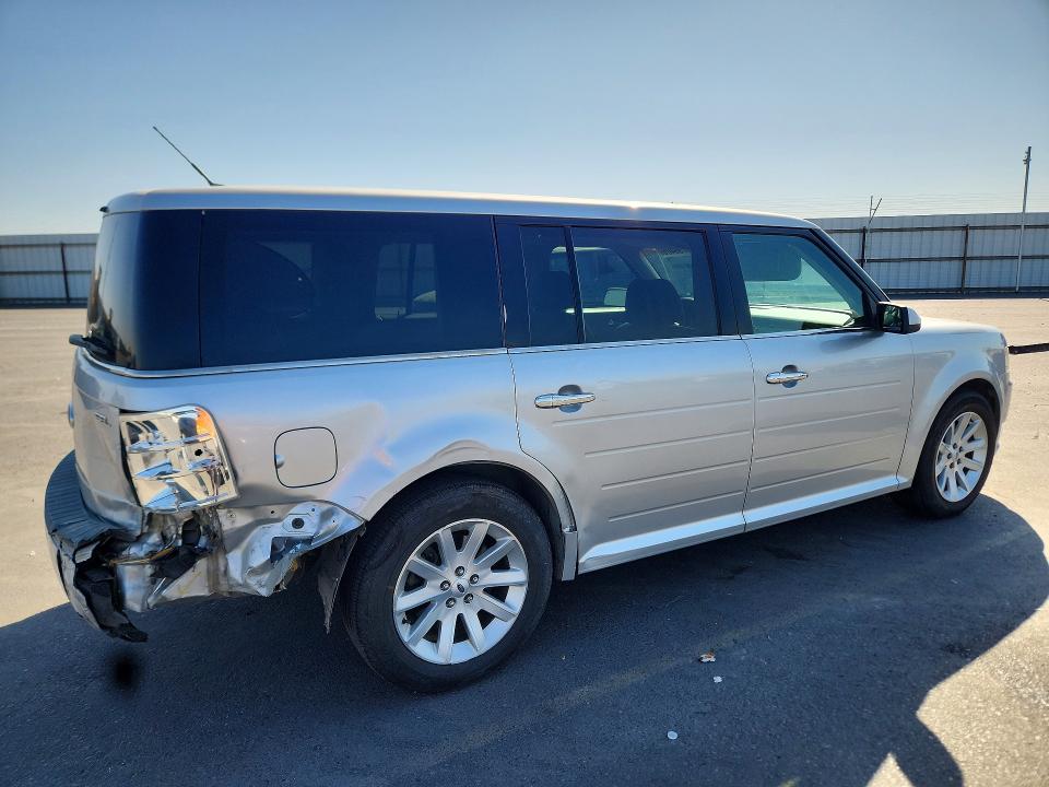 Photo 3 from auction – 2011 FORD FLEX with VIN 2FMGK5CC2BBD30361