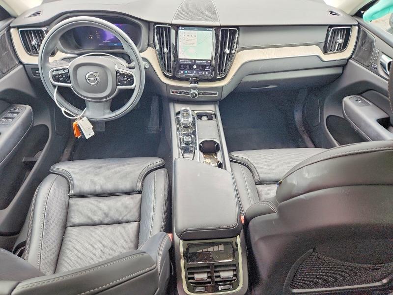 Photo 8 from auction – 2022 VOLVO XC60 with VIN YV4L12RL4N1079951