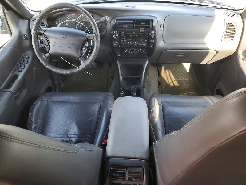 Photo 8 from auction – 2001 FORD EXPLORER with VIN 1FMZU73E91ZA28447