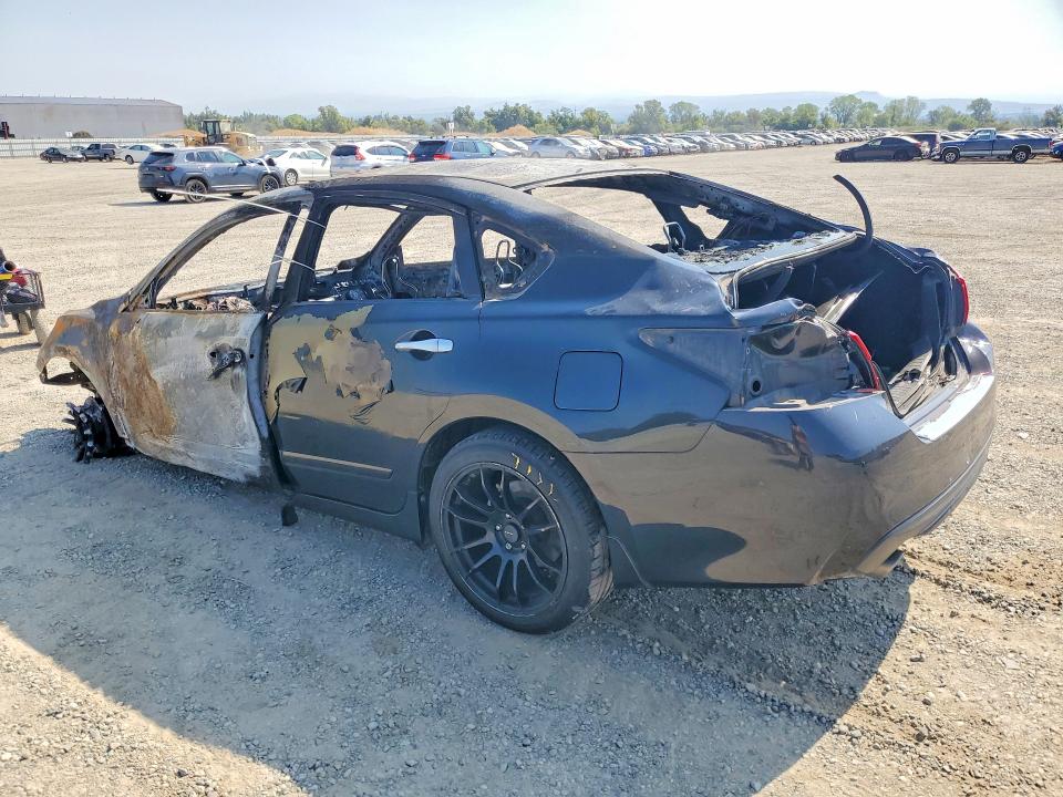 Photo 2 from auction – 2017 NISSAN ALTIMA with VIN 1N4AL3AP0HC223406