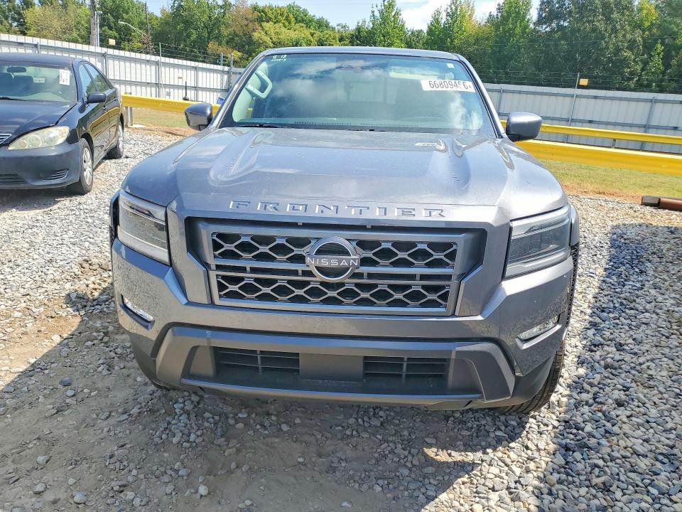 Photo 5 from auction – 2023 NISSAN FRONTIER with VIN 1N6ED1EJ1PN673035