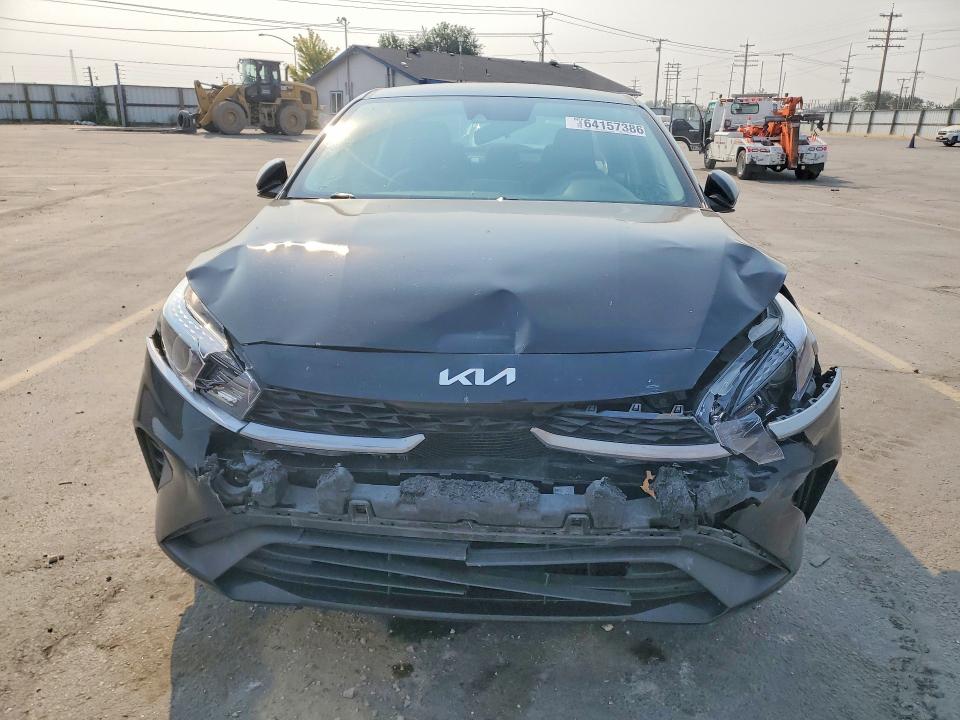 Photo 5 from auction – 2023 KIA FORTE with VIN 3KPF24AD4PE560702