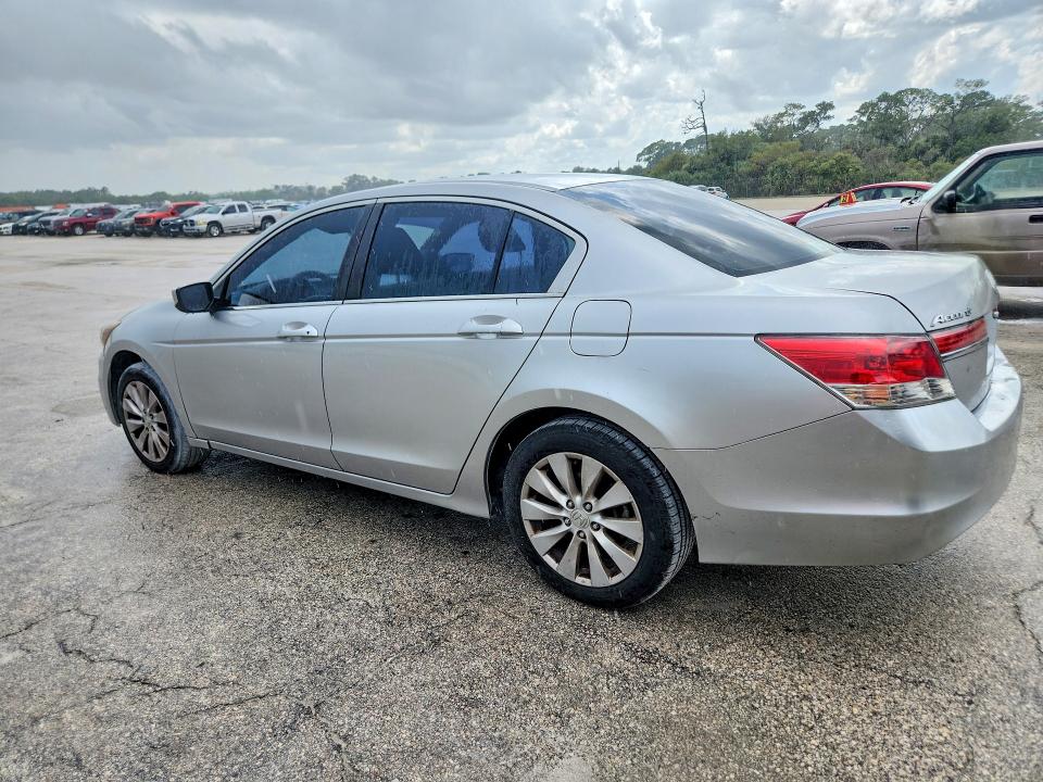 Photo 2 from auction – 2012 HONDA ACCORD with VIN 1HGCP2F33CA215426