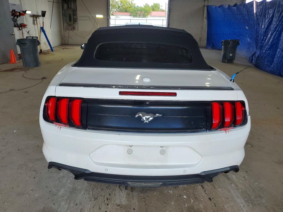Photo 6 from auction – 2019 FORD MUSTANG with VIN 1FATP8UH4K5170249