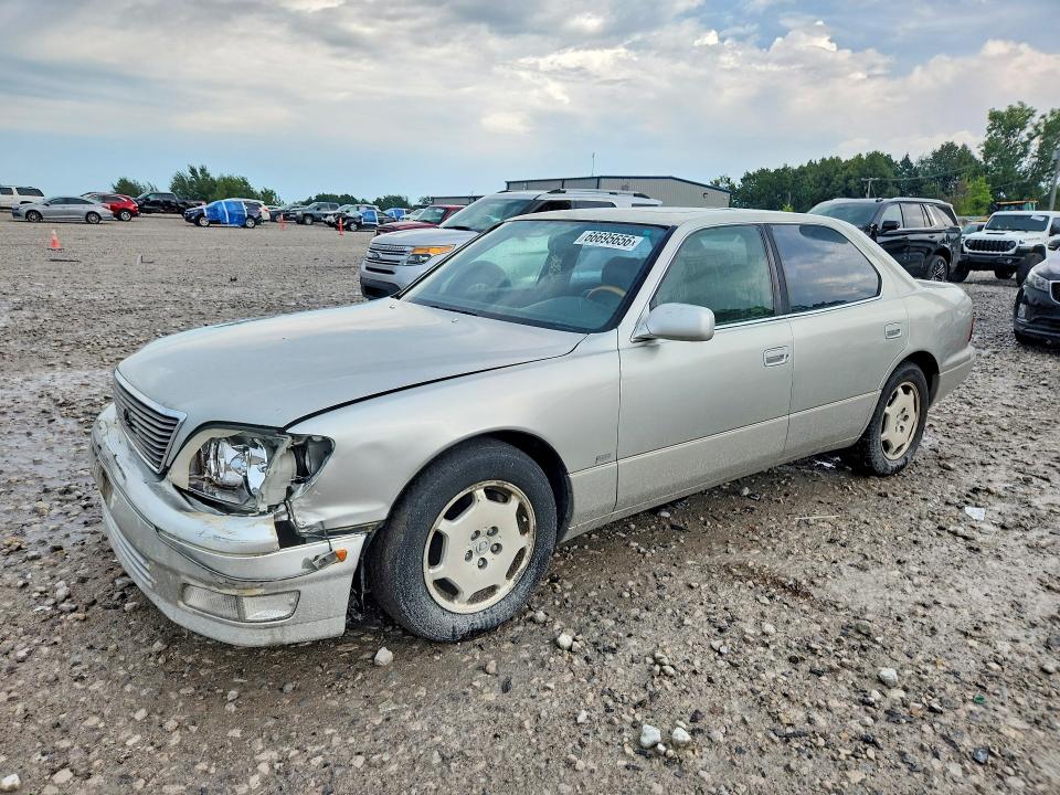 2000 LEXUS LS