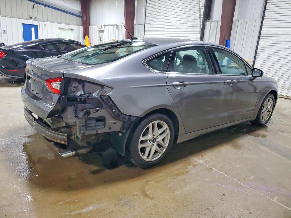 Photo 3 from auction – 2014 FORD FUSION with VIN 3FA6P0HD7ER155946