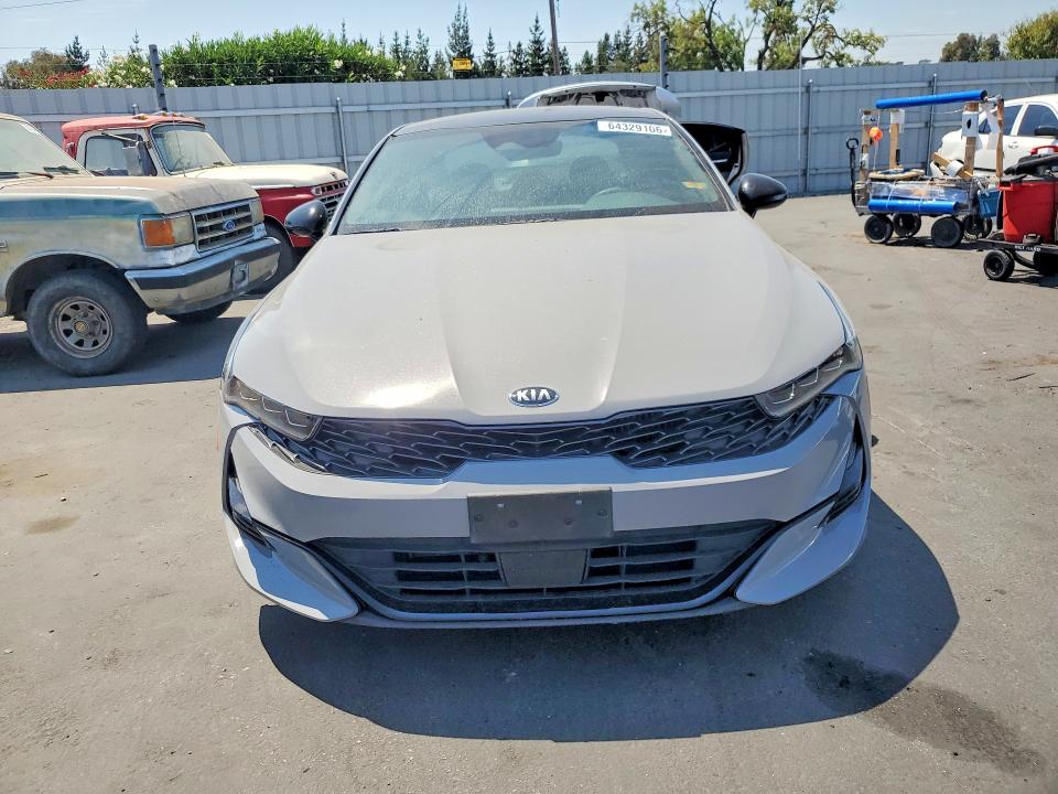Photo 5 from auction – 2021 KIA K5 with VIN 5XXG64J29MG054891