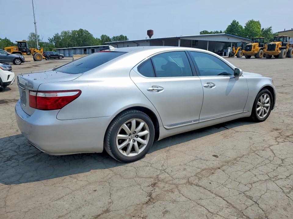Photo 3 from auction – 2008 LEXUS LS with VIN JTHBL46F885083192