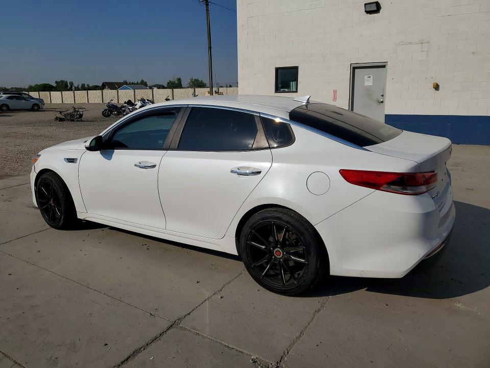 Photo 2 from auction – 2016 KIA OPTIMA with VIN 5XXGT4L31GG059652