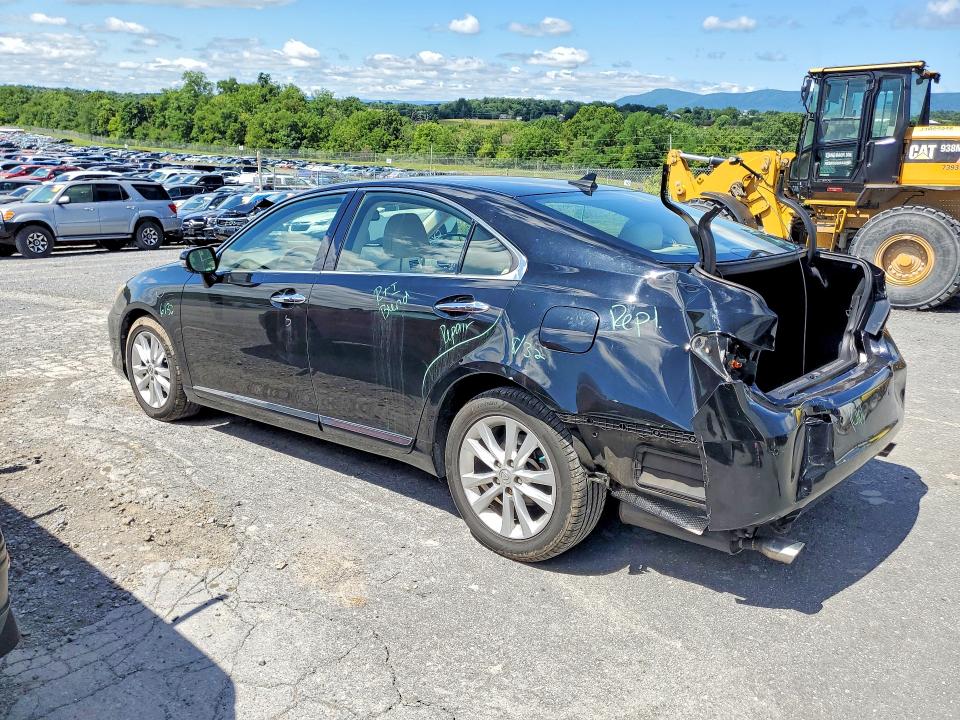 Photo 2 from auction – 2010 LEXUS ES with VIN JTHBK1EG3A2406664