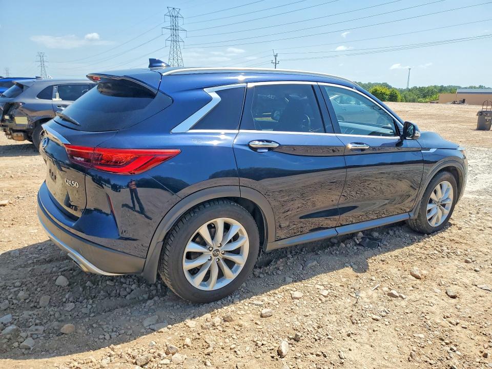 Photo 3 from auction – 2019 INFINITI QX50 with VIN 3PCAJ5M10KF117017