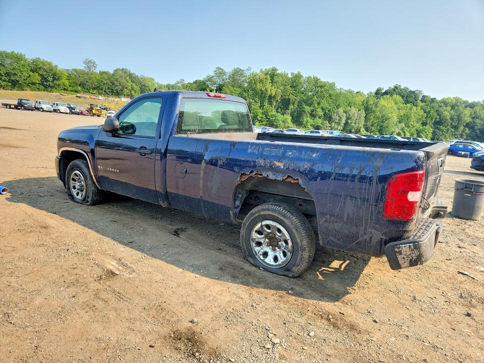 Photo 2 from auction – 2009 CHEVROLET SILVERADO with VIN 1GCEC14X39Z137209