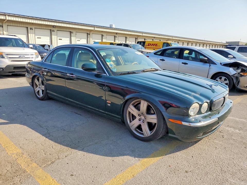 Photo 4 from auction – 2006 JAGUAR XJR with VIN SAJWA73C26TH04301