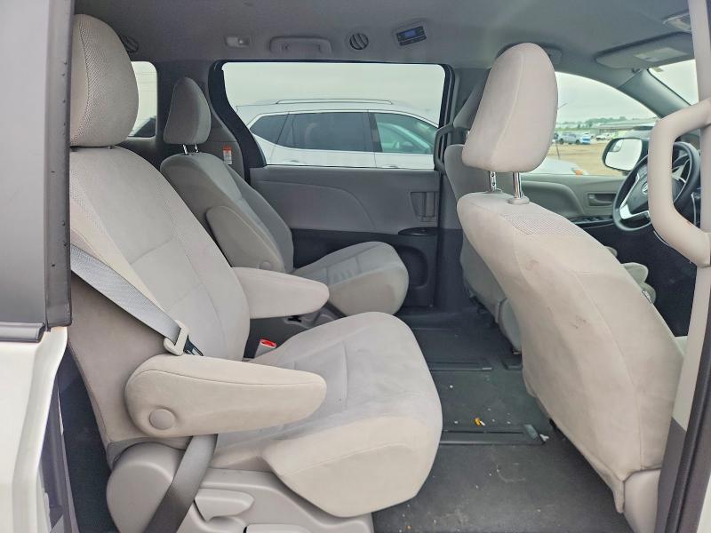 Photo 11 from auction – 2020 TOYOTA SIENNA with VIN 5TDZZ3DC2LS087503