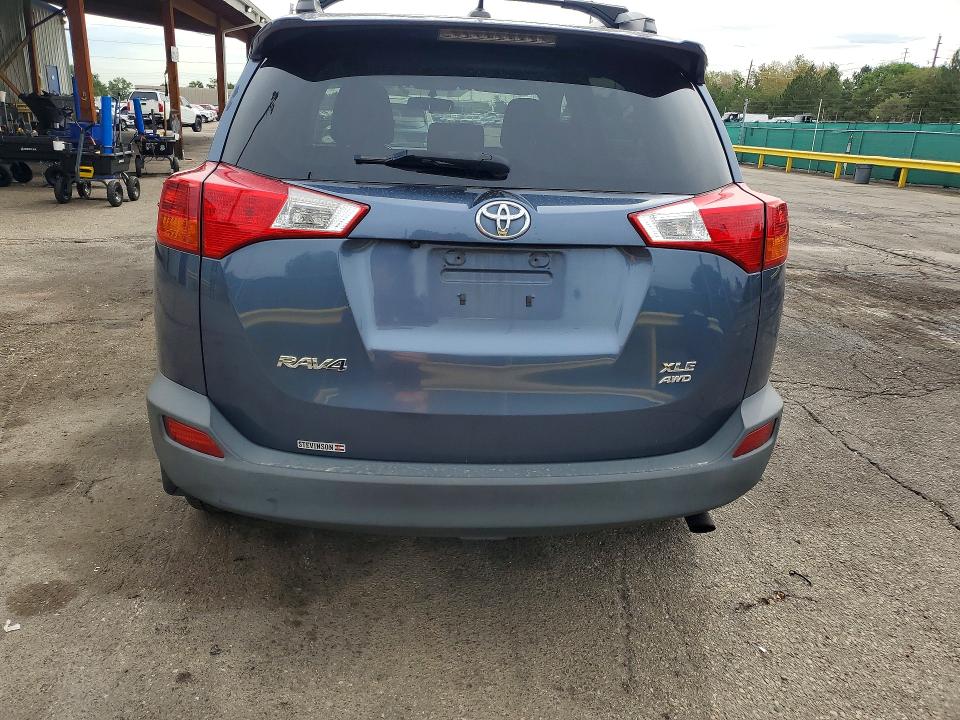 Photo 6 from auction – 2013 TOYOTA RAV4 with VIN 2T3RFREV0DW109672