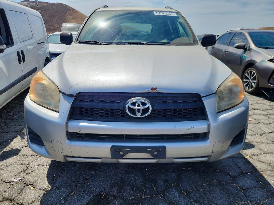 Photo 5 from auction – 2010 TOYOTA RAV4 with VIN JTMKF4DV9A5024144
