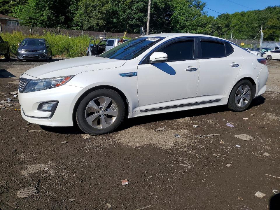 KIA OPTIMA 2015 with VIN KNAGM4AD3F5088708 - Photo from auction