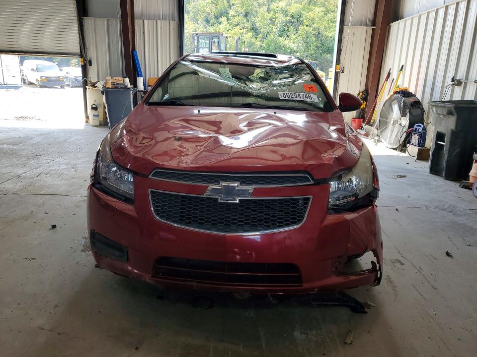 Photo 5 from auction – 2013 CHEVROLET CRUZE with VIN 1G1PC5SB5D7247781