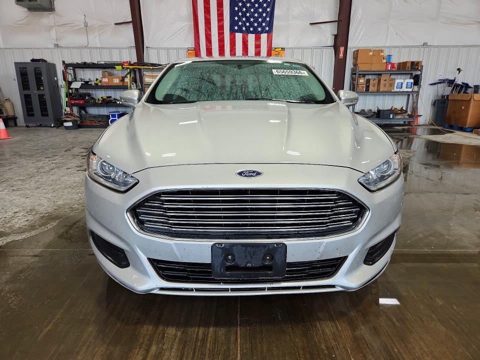 Photo 5 from auction – 2016 FORD FUSION with VIN 1FA6P0H70G5104367